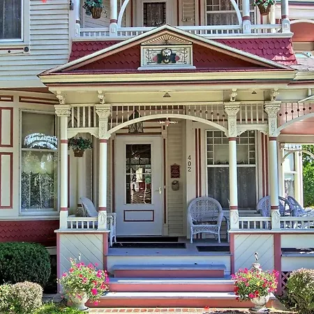 Grand Victorian B&B Inn-2