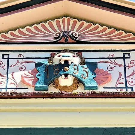 Grand Victorian B&B Inn-3